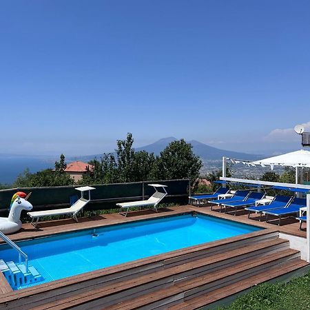 Villa Somma Apartments Pimonte Bagian luar foto