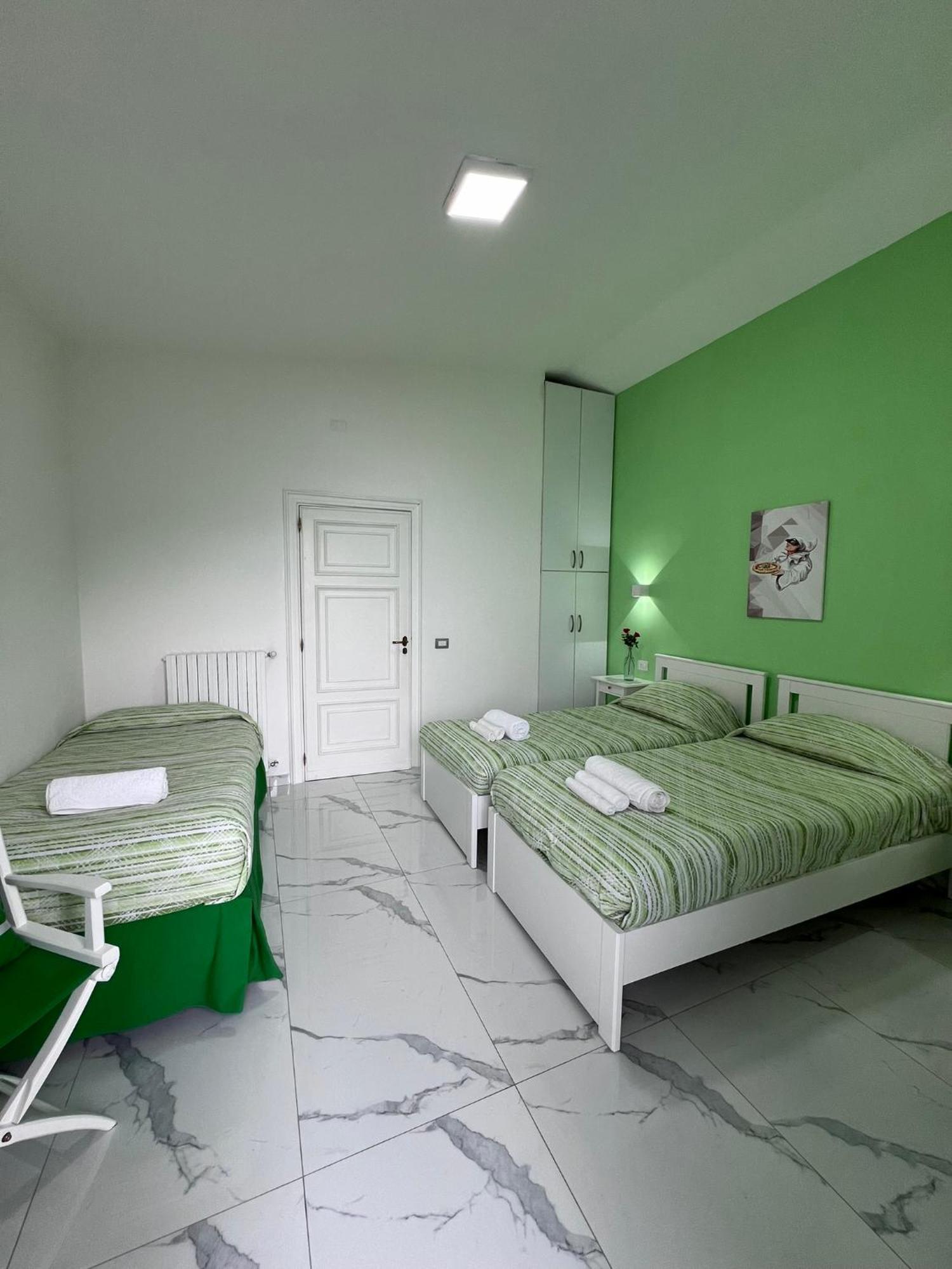 Villa Somma Apartments Pimonte Bagian luar foto