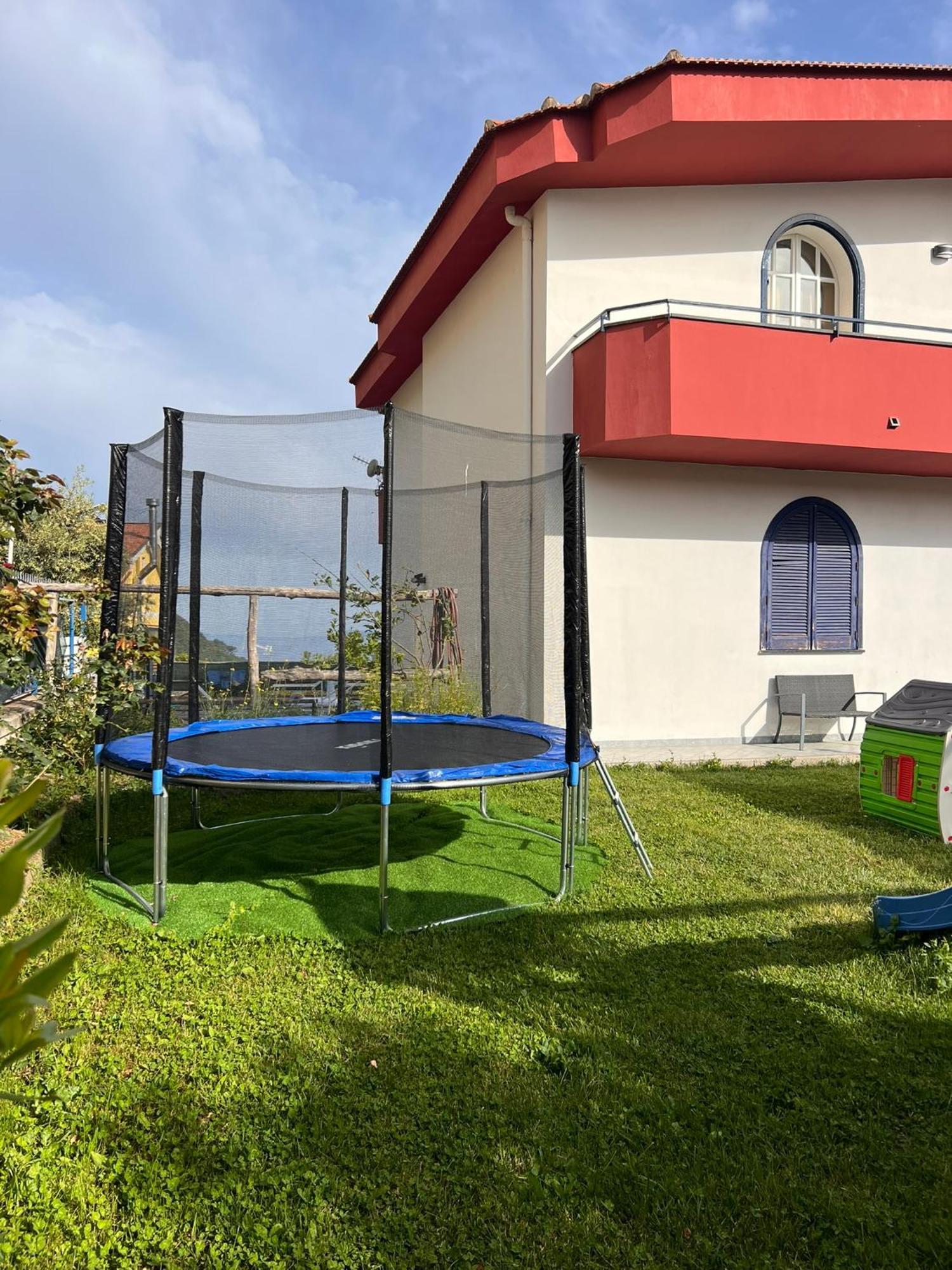 Villa Somma Apartments Pimonte Bagian luar foto